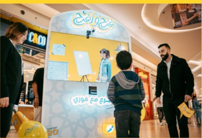 Mall of Arabia, day one.